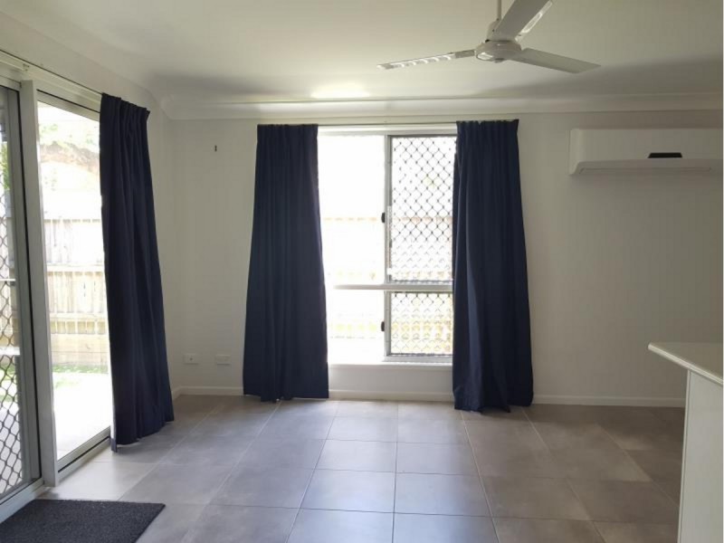4/15 Card Street, Berserker QLD 4701